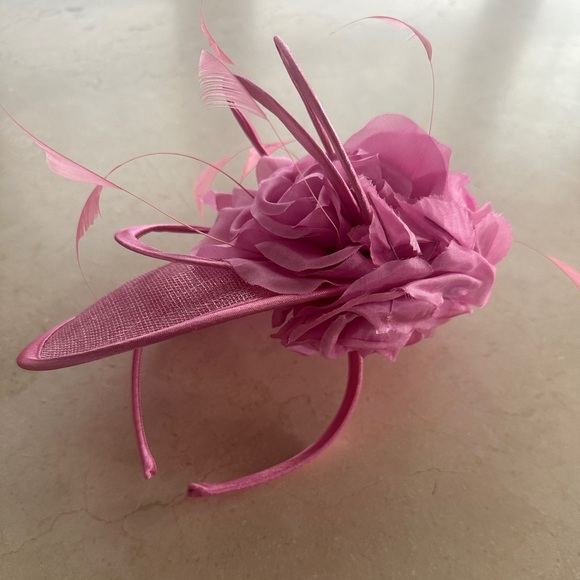 NEW Fascinator, perfect for a a summer wedding - Picture 4 of 6